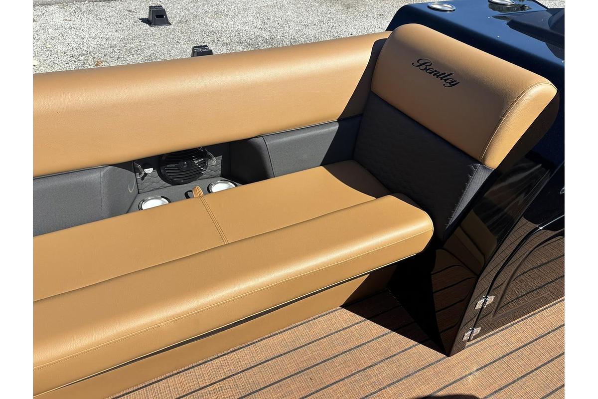 2026 Bentley Pontoons Elite 253 Admiral