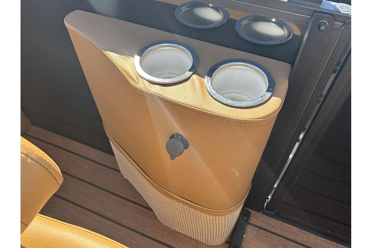 2026 Bentley Pontoons Elite 253 Admiral