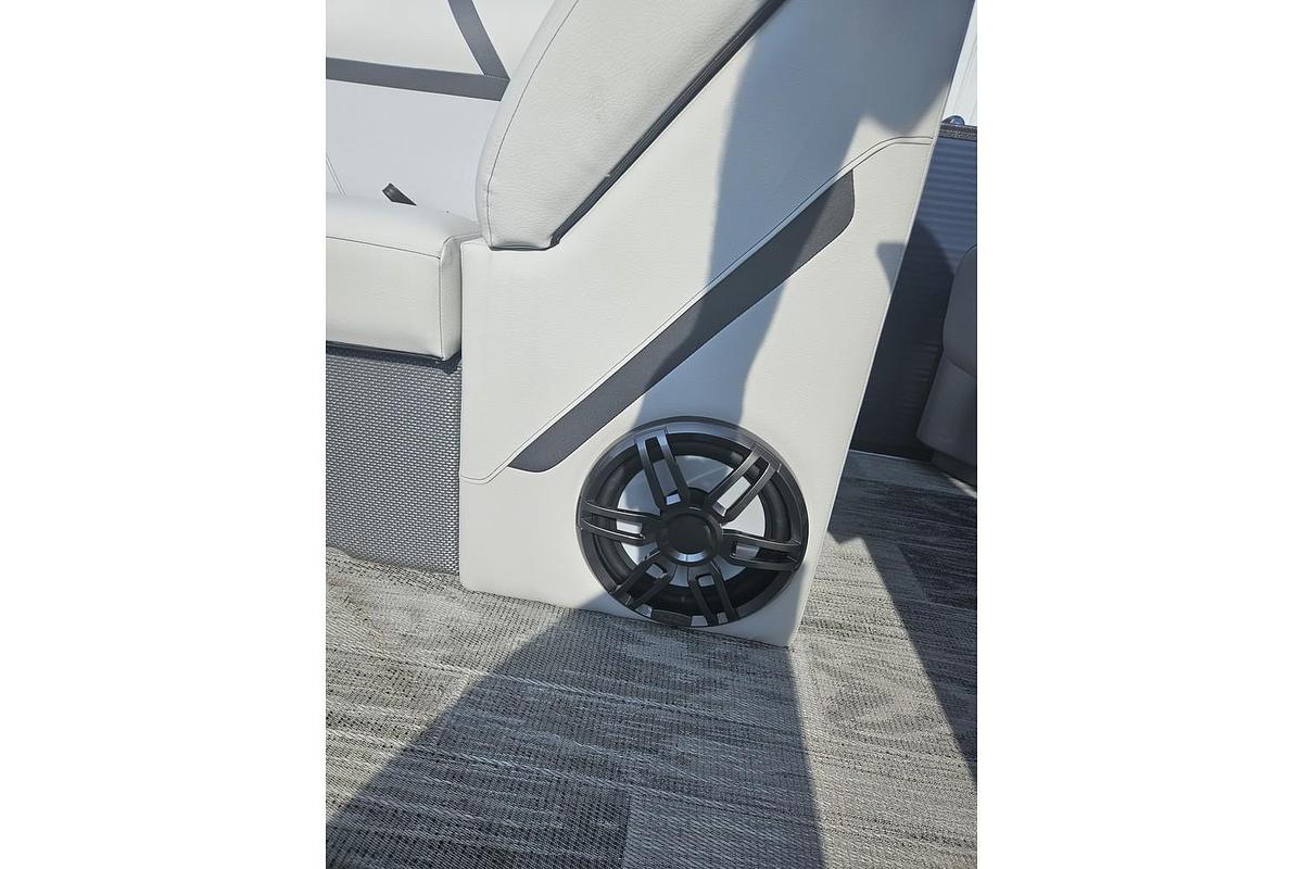 2024 Crest Pontoons Classic LX 220SLC CPT