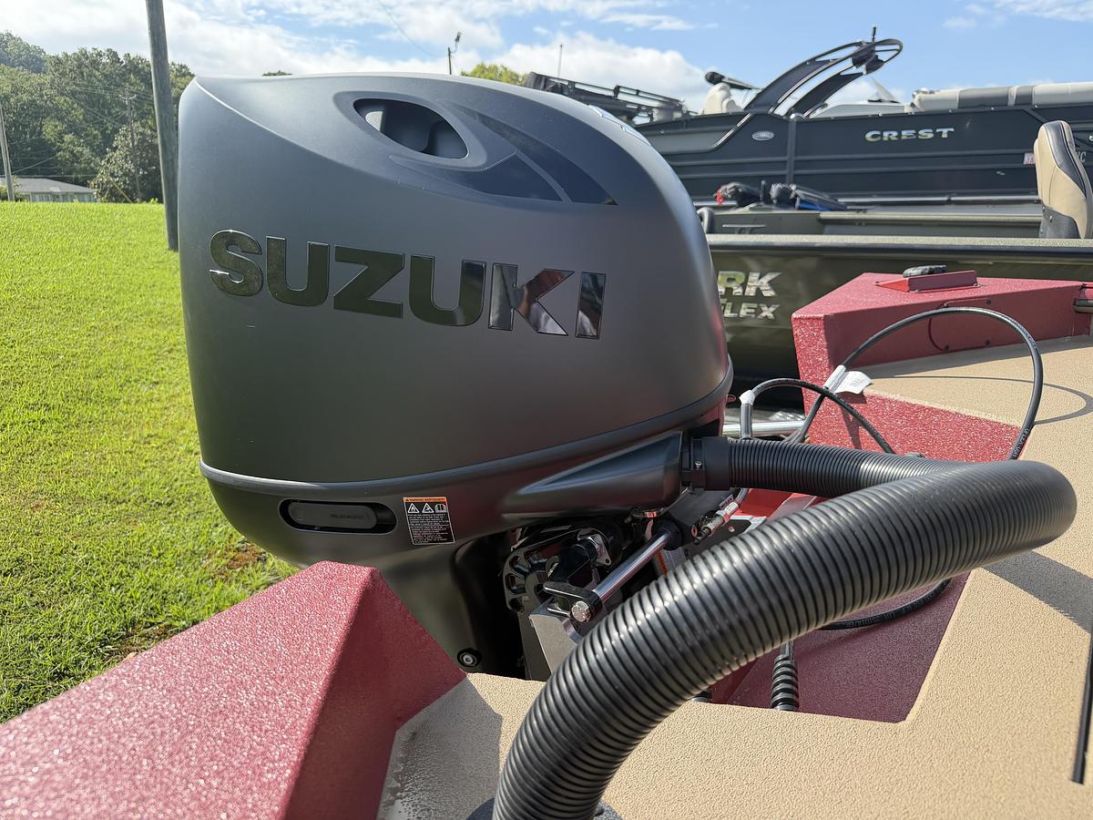 2027 SeaArk Flex 19