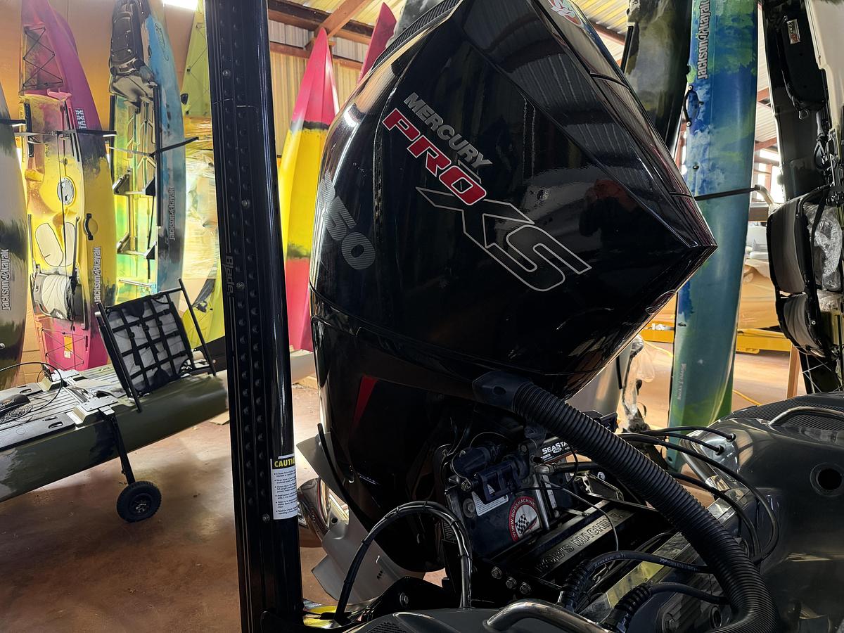 Used 2023 Phoenix 721 Pro XP