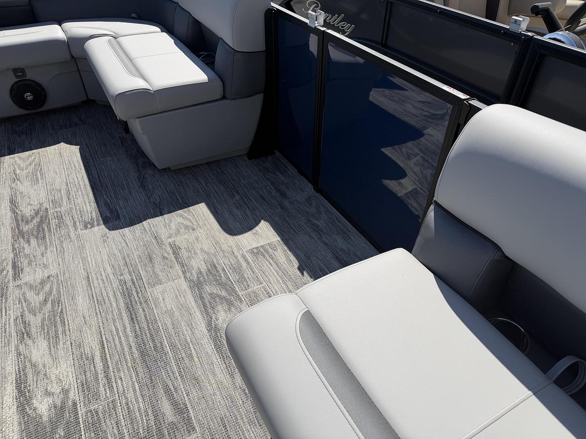 2026 Bentley Pontoons Legacy 200 Cruise
