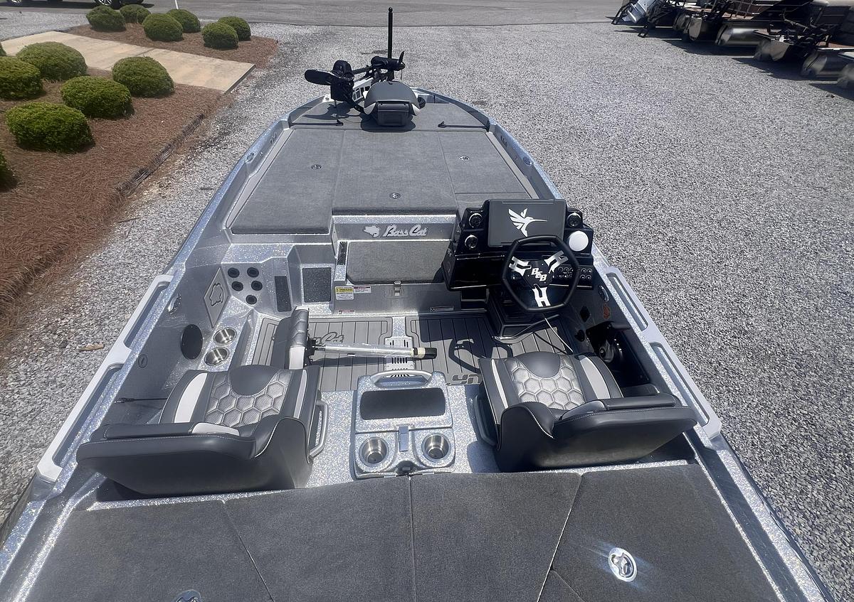 2026 Bass Cat LYNX STS