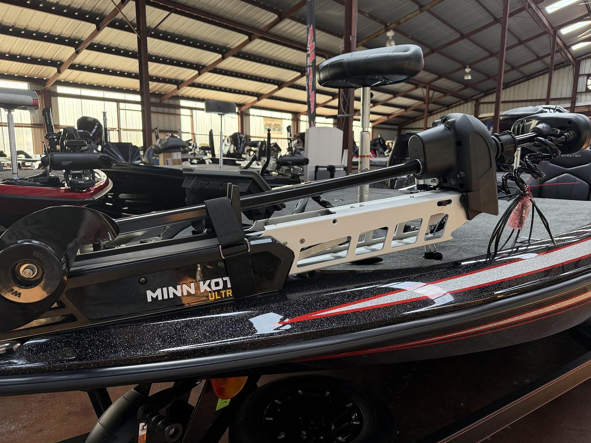 2027 Skeeter ZX200