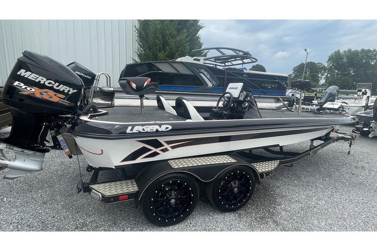 Used 2017 Legend V20