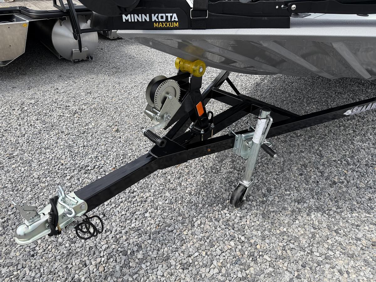 2027 SeaArk Shadow 17SC