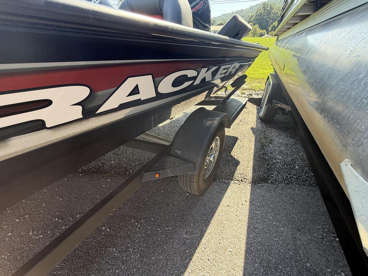 Used 2025 Tracker Pro Team 190