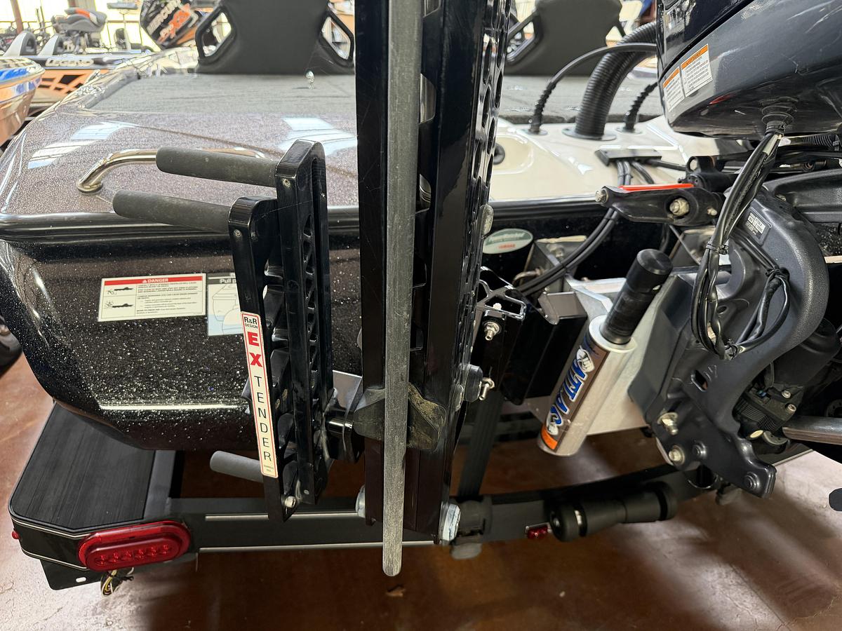 Used 2024 Skeeter ZXR20