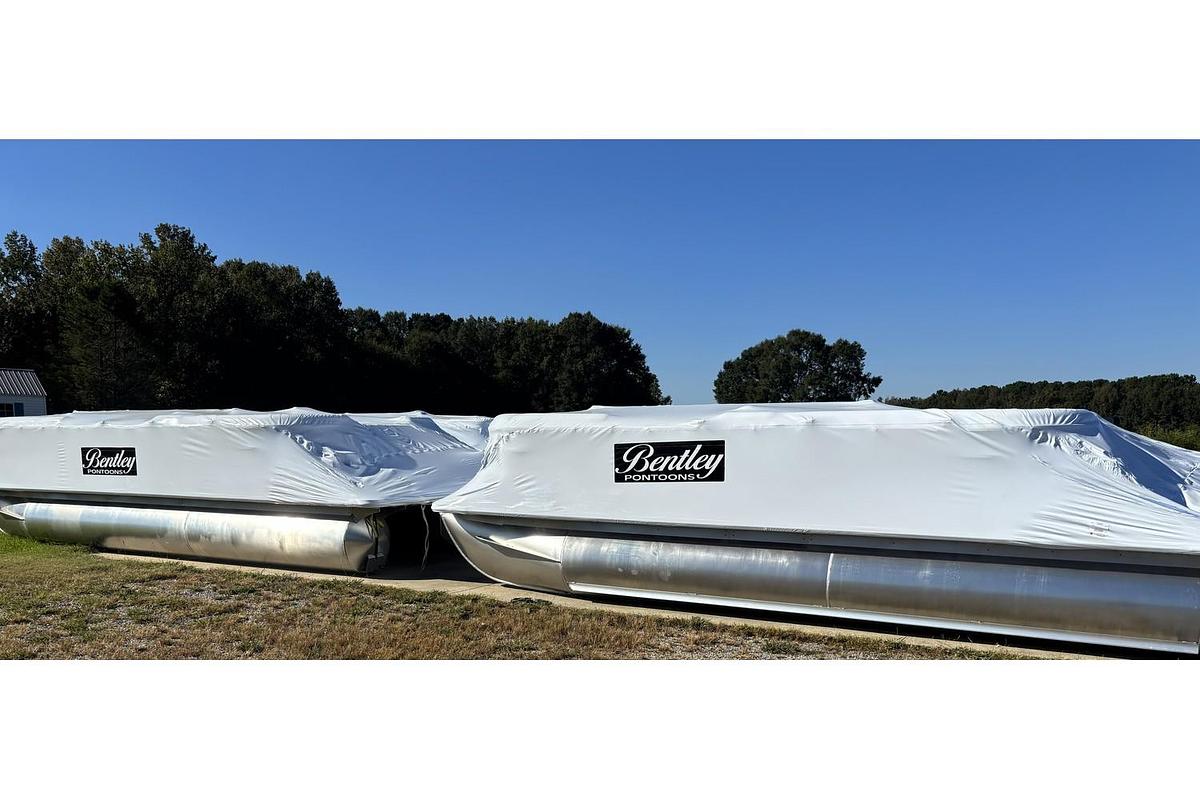 2026 Bentley Pontoons Legacy 200 Cruise