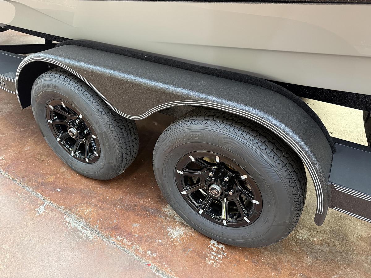 2027 Skeeter ZXE20