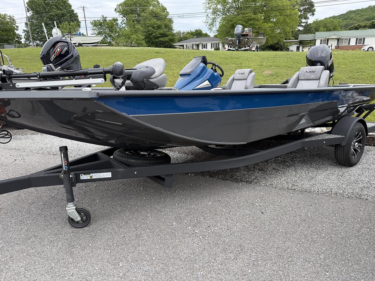 2026 Avid Boats 18 Vertex