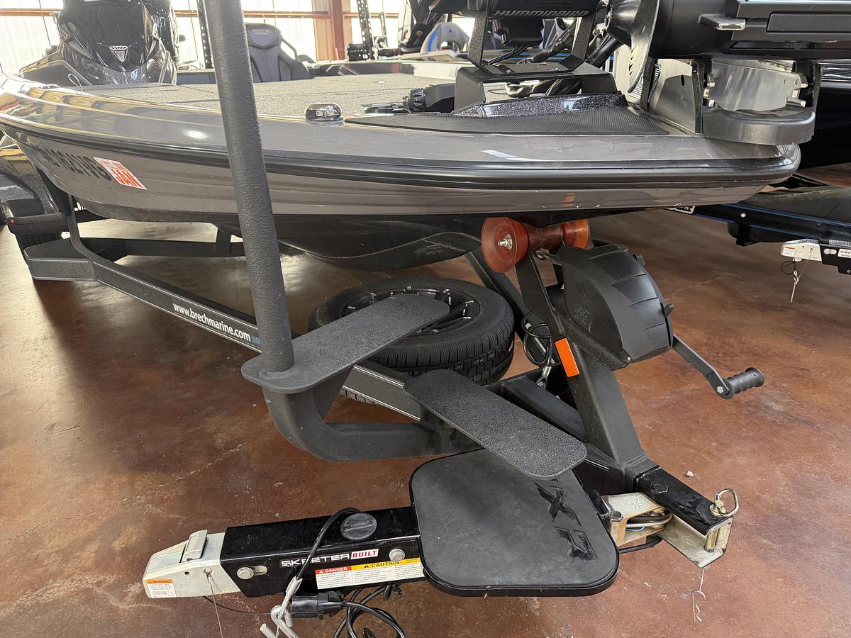 Used 2025 Skeeter FX20LE