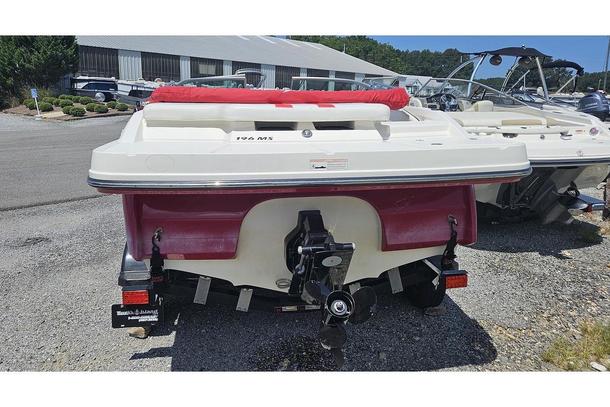 Used 2014 Monterey 196 Montura