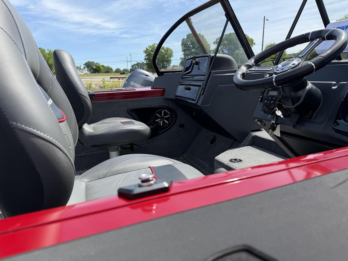 Used 2025 Tracker Targa 18