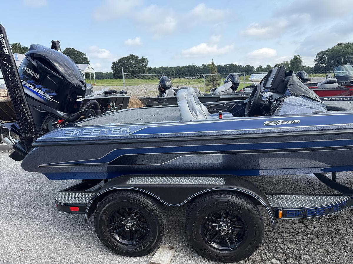 Used 2021 Skeeter ZX200