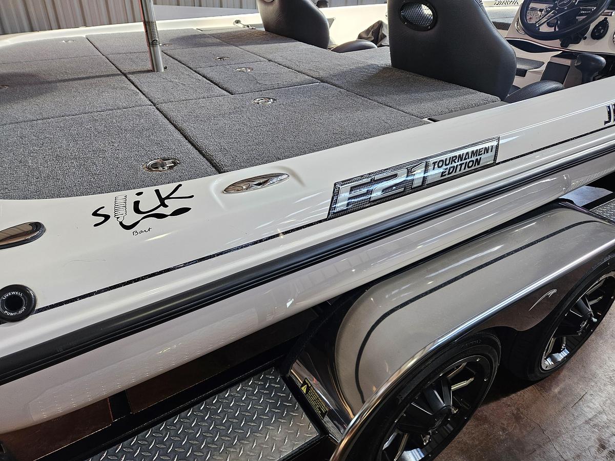 Used 2022 Falcon F21TE