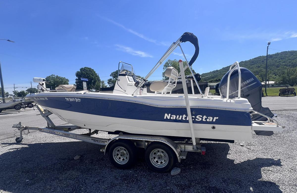 Used 2022 Nautic Star 211 Hybrid