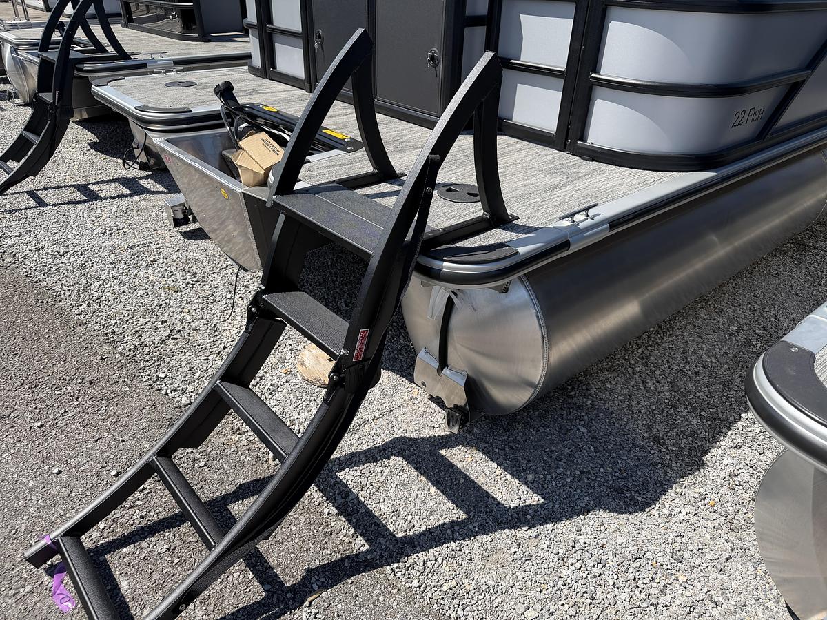 2026 Bentley Pontoons Fish 223 Fish-n-Cruise