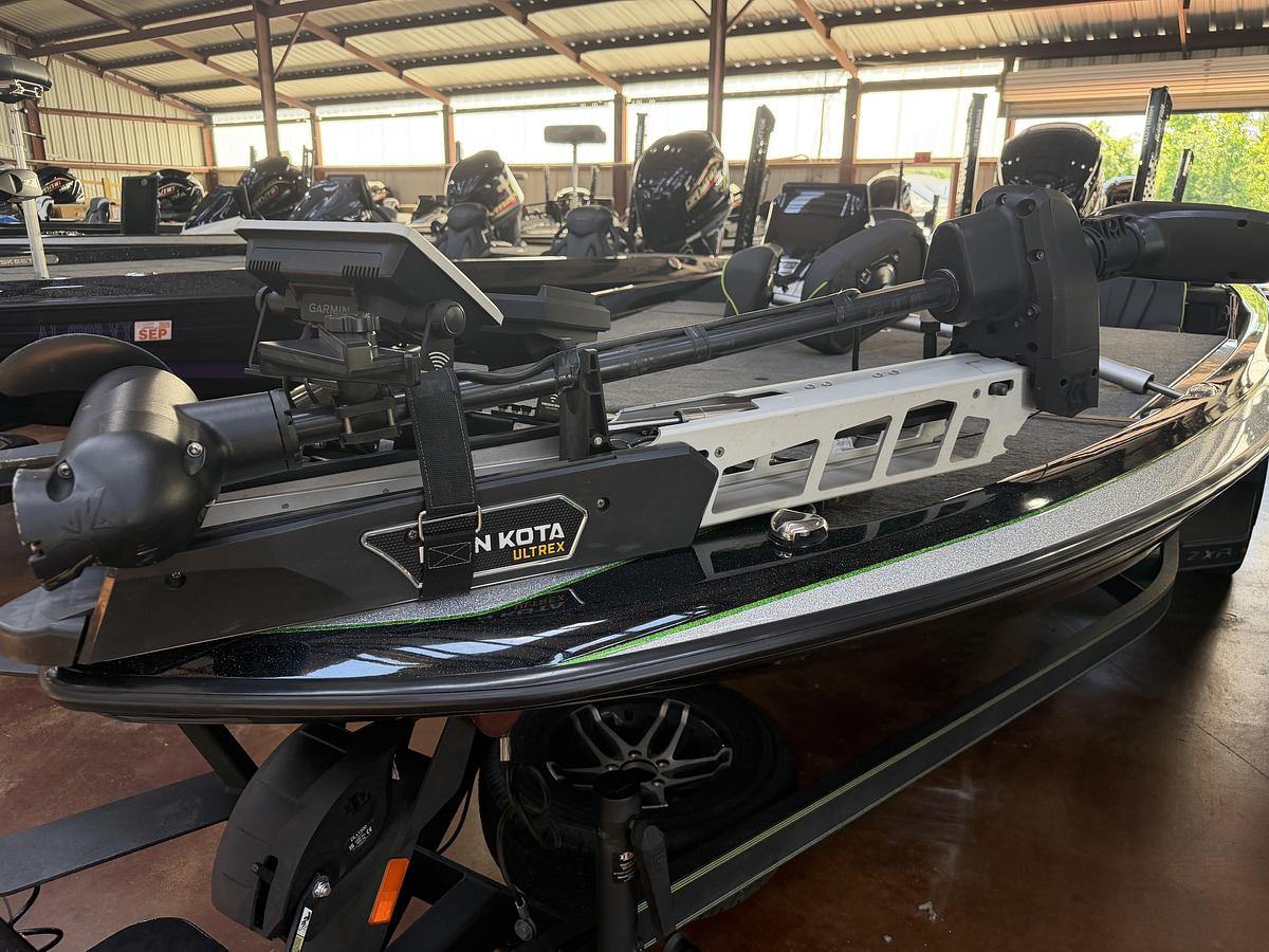 Used 2024 Skeeter ZXR20