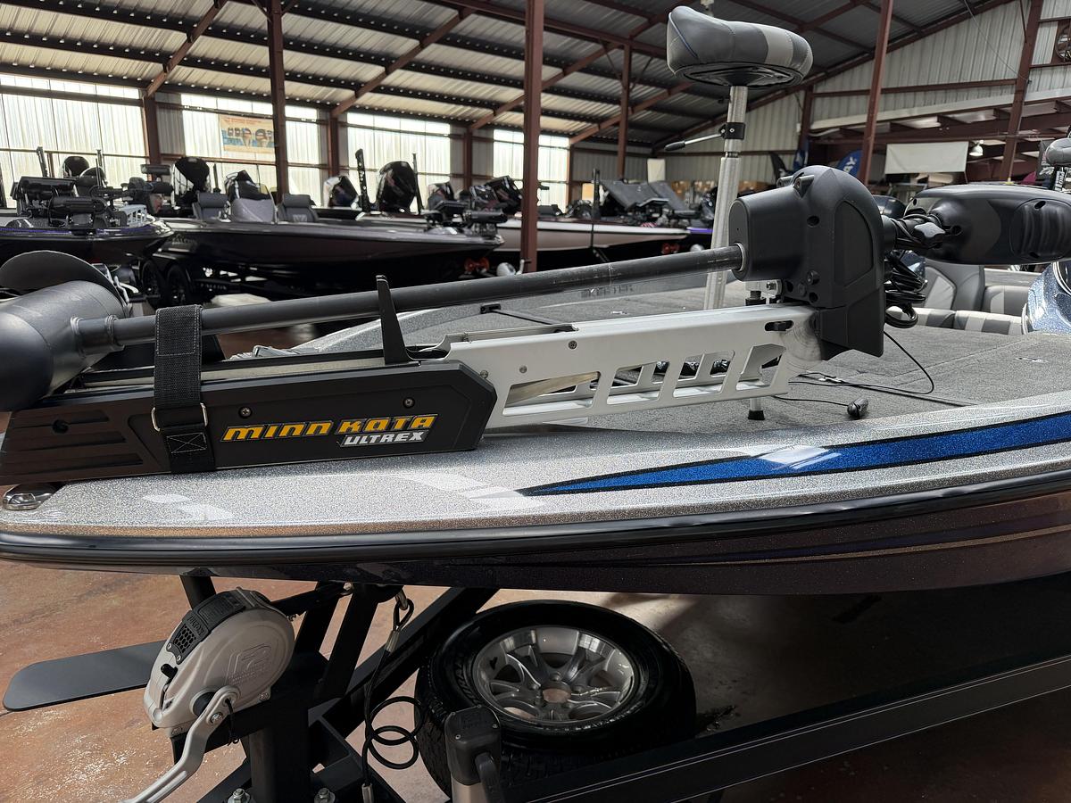 Used 2018 sk ZX225 DC