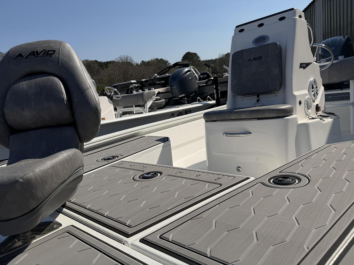 2026 Avid Boats 21FSX