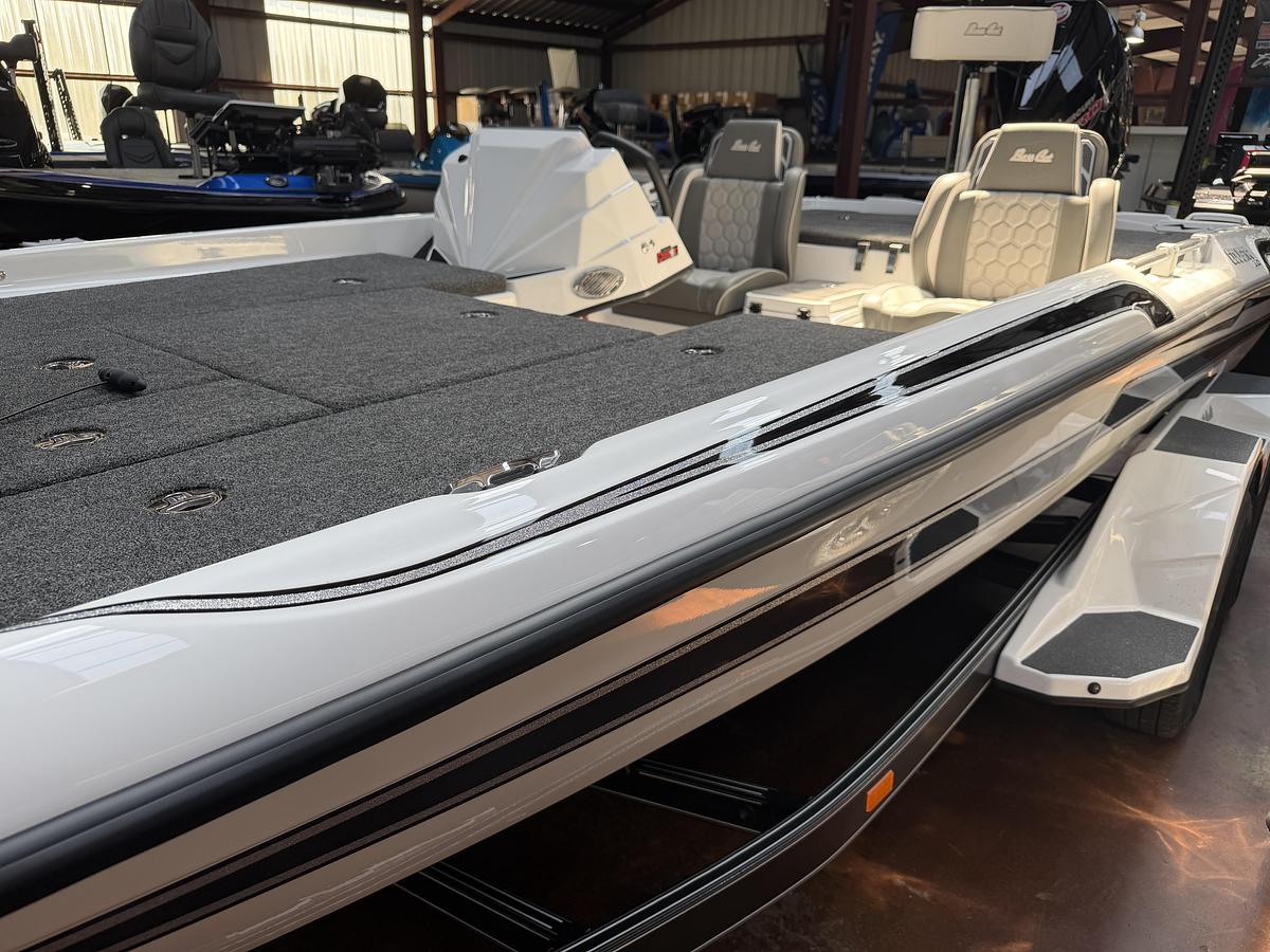 2027 Bass Cat Cougar FTD SP