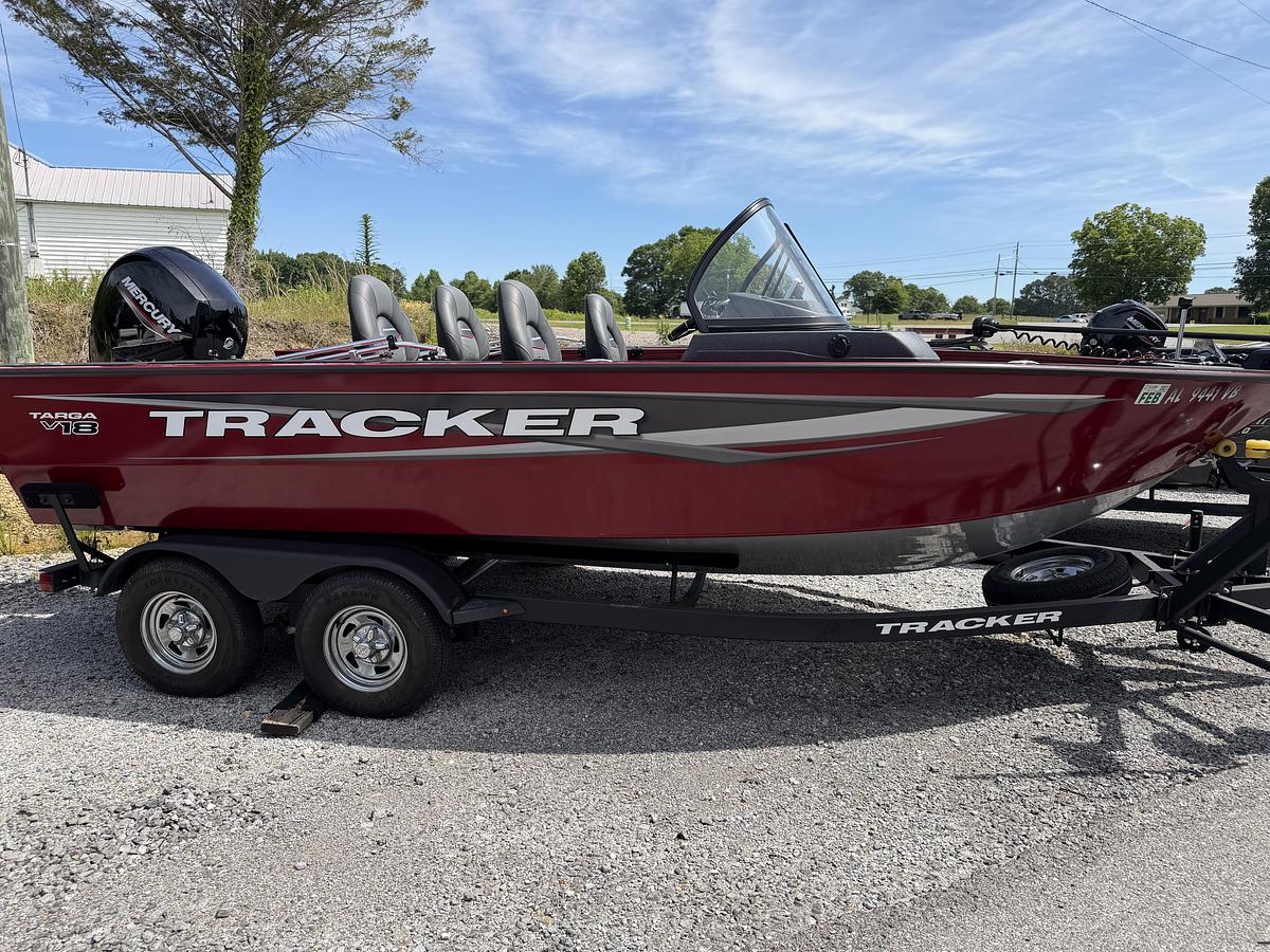 Used 2025 Tracker Targa 18
