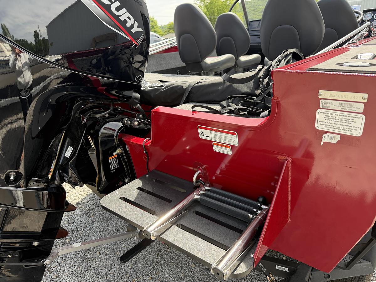 Used 2025 Tracker Targa 18