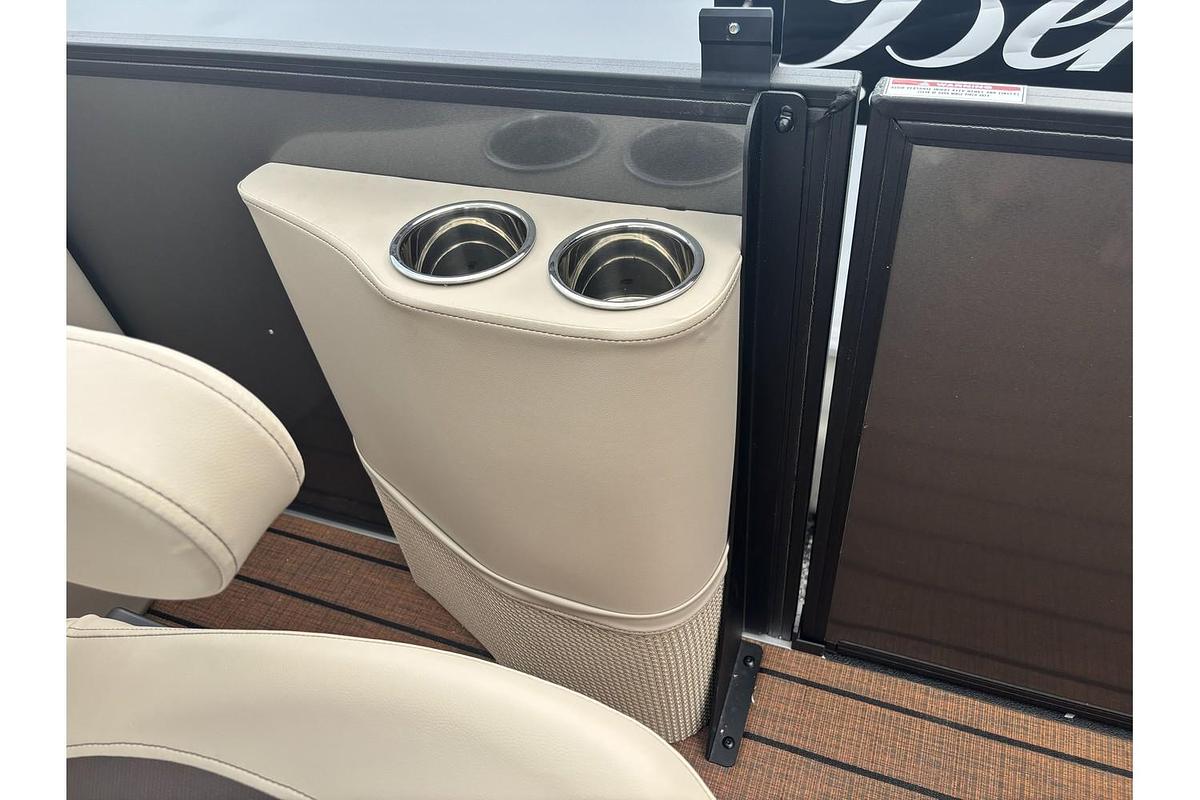 2026 Bentley Pontoons Legacy 220 DL Navigator