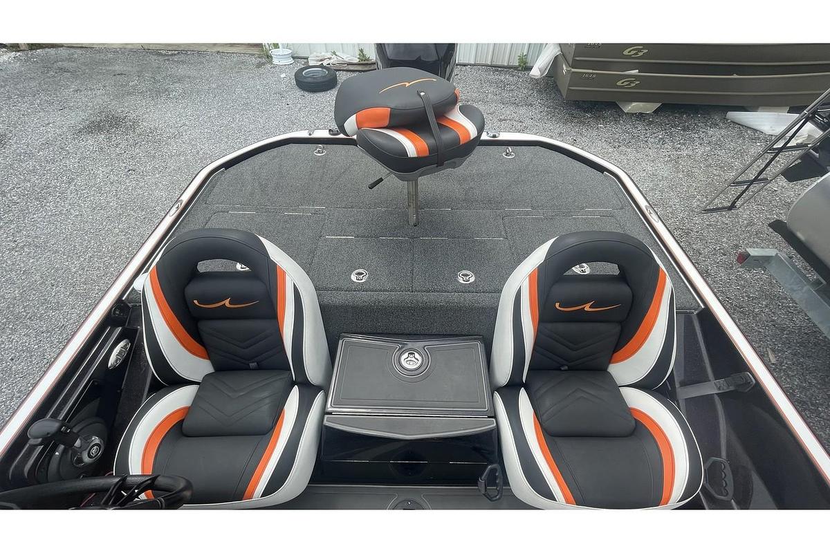 Used 2017 Legend V20