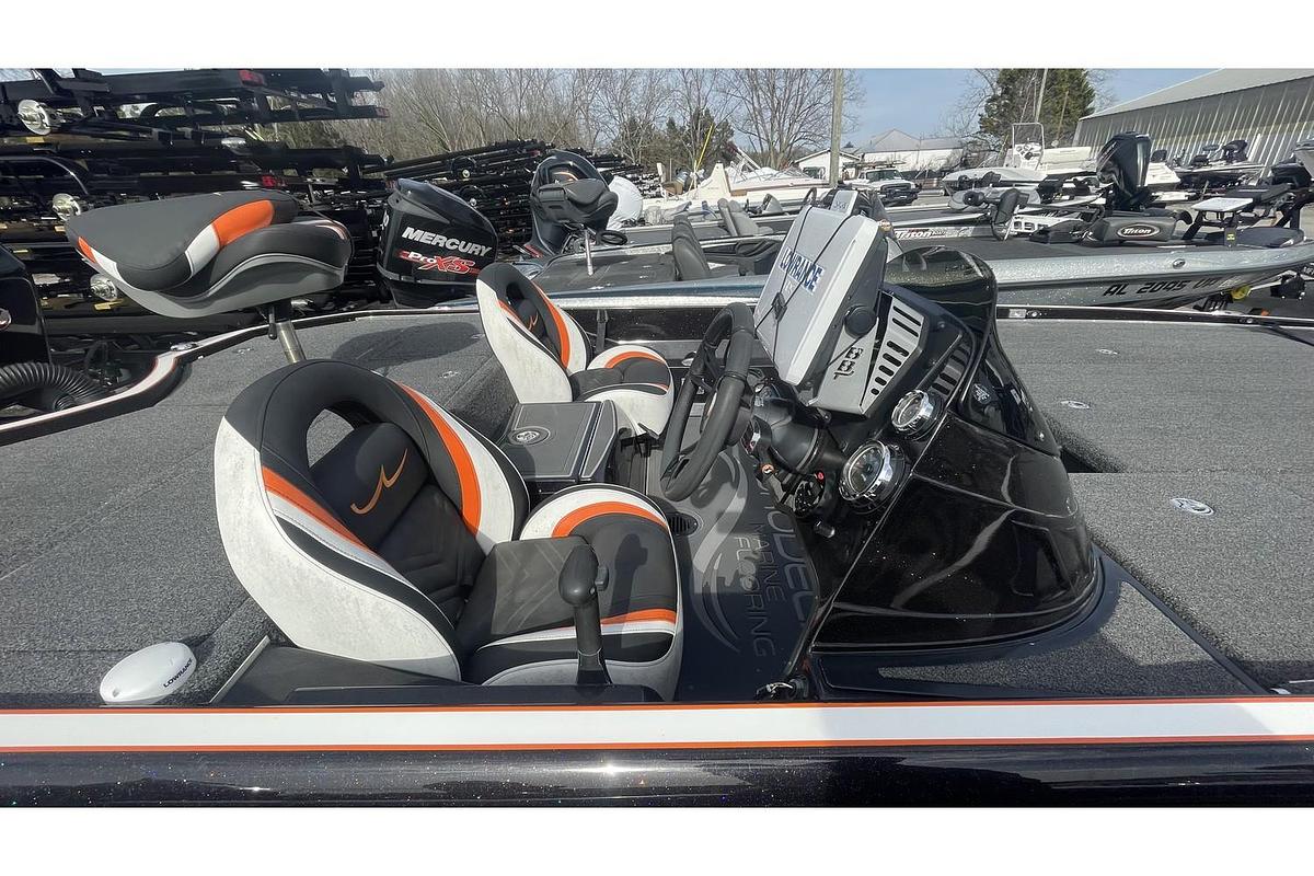 Used 2017 Legend V20