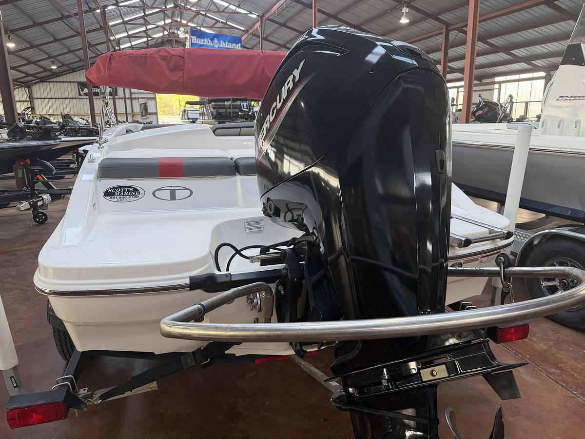 2021  Tracker Tahoe T16