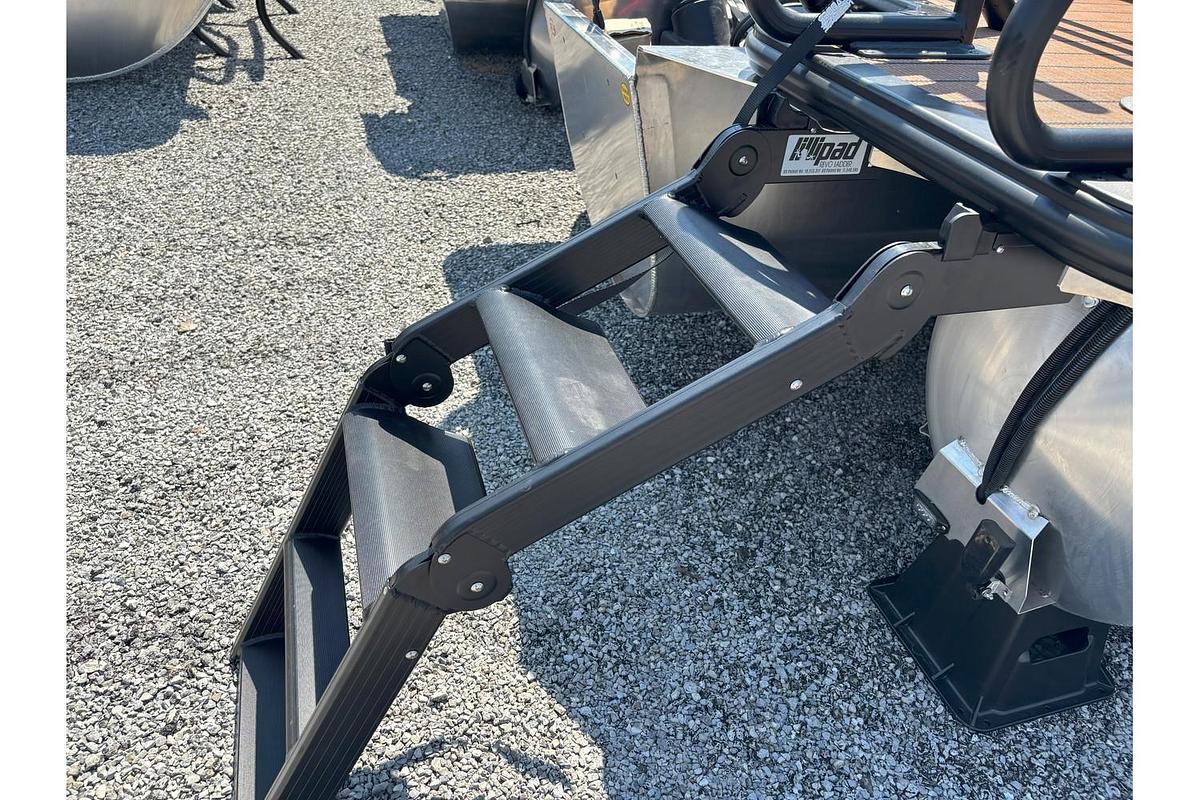 2026 Bentley Pontoons Elite 253 DC Swingback