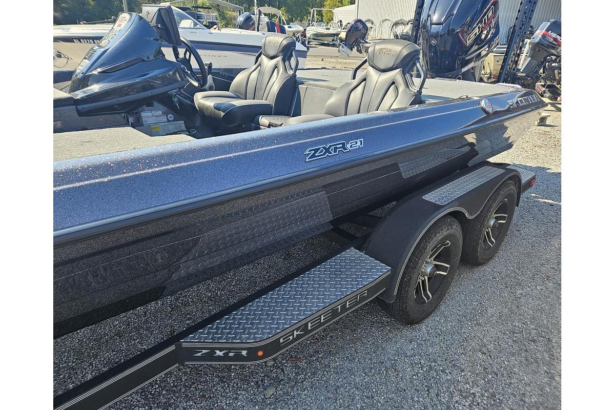 Used 2023 Skeeter ZXR21