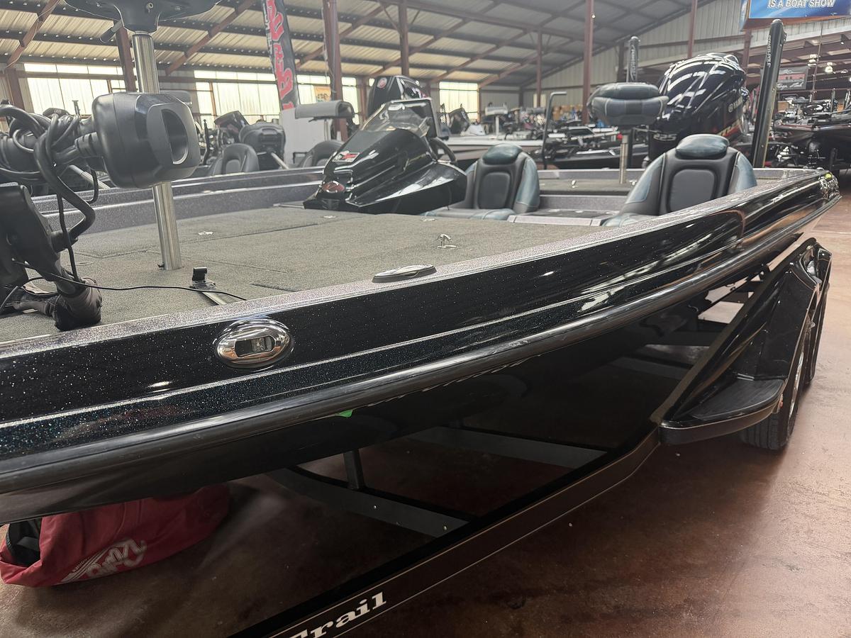 Used 2016 Ranger Boats Z519C