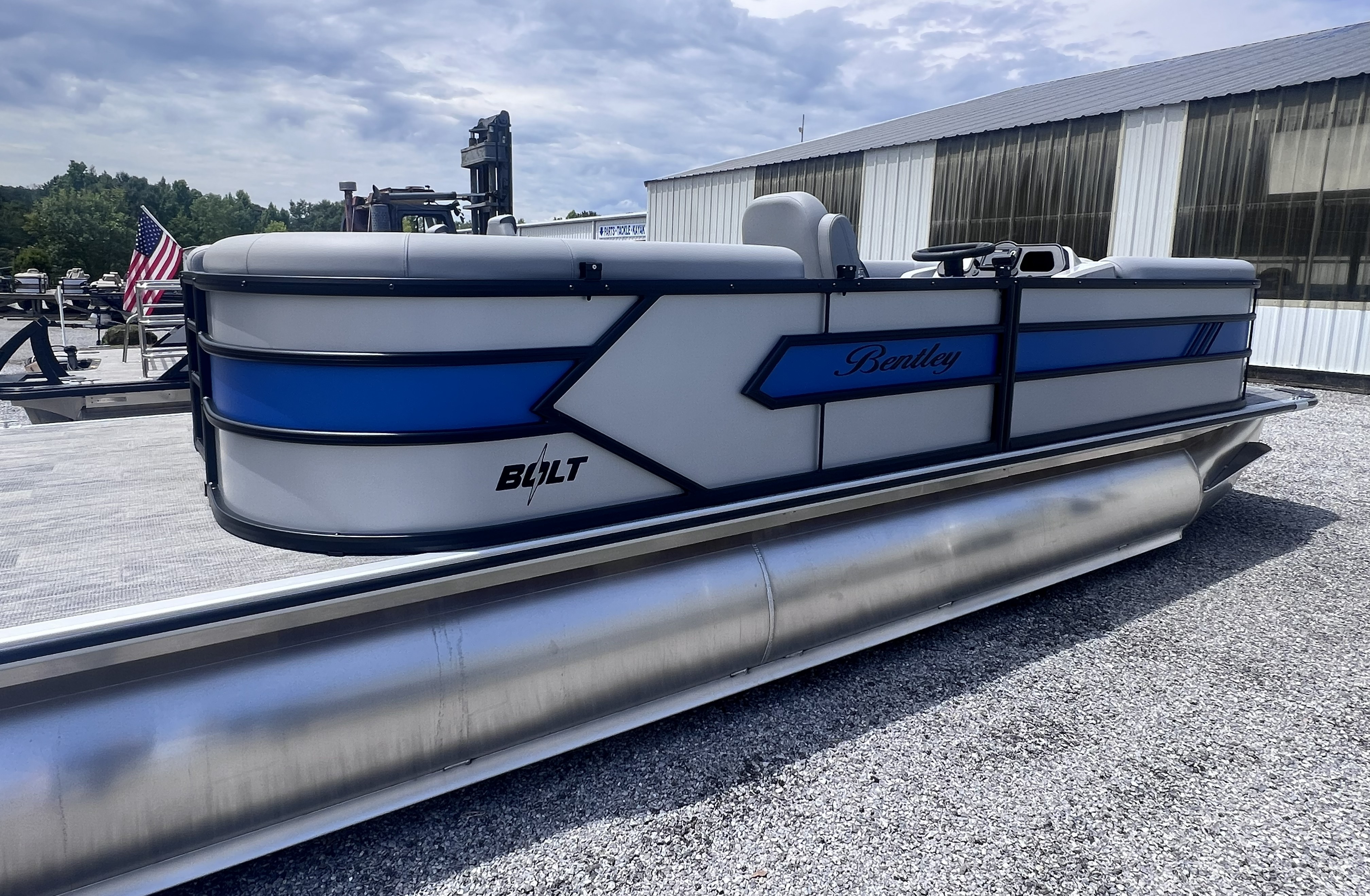 2026 Bentley Pontoons Bolt 223