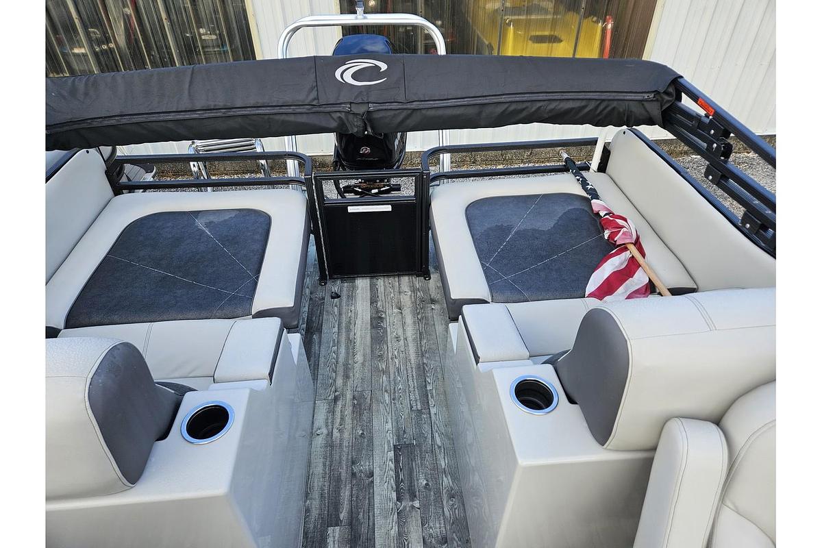 Used 2018 Crest Pontoons Classic 230 CP3