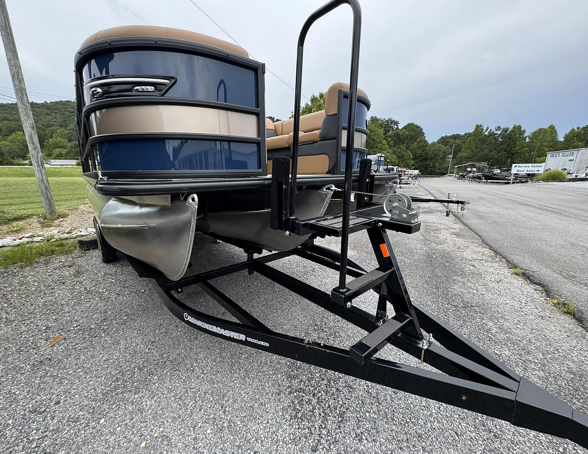 Used 2026 Bentley Pontoons Elite 223 Swingback DC