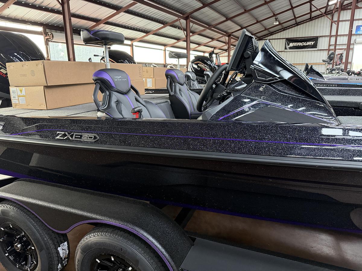 2027 Skeeter ZXE20