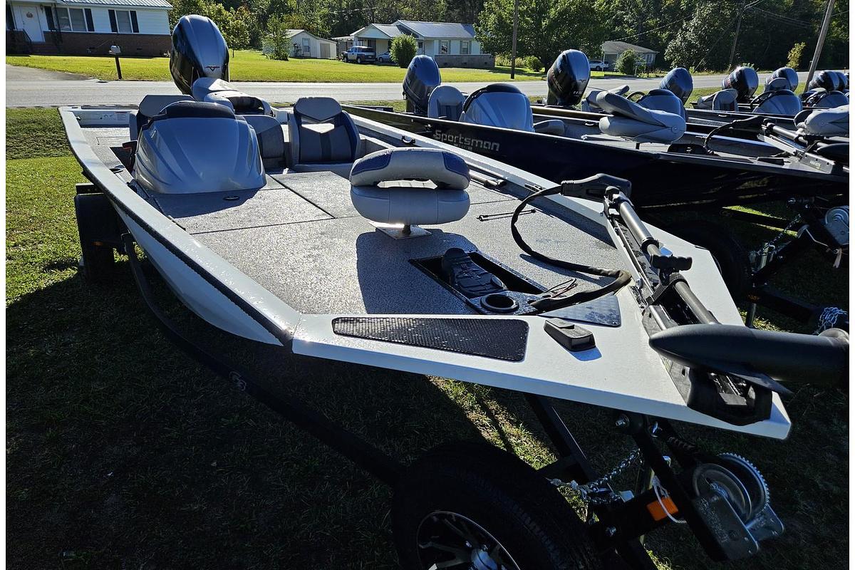 2023 G3 Boats Sportsman 1710 Vinyl