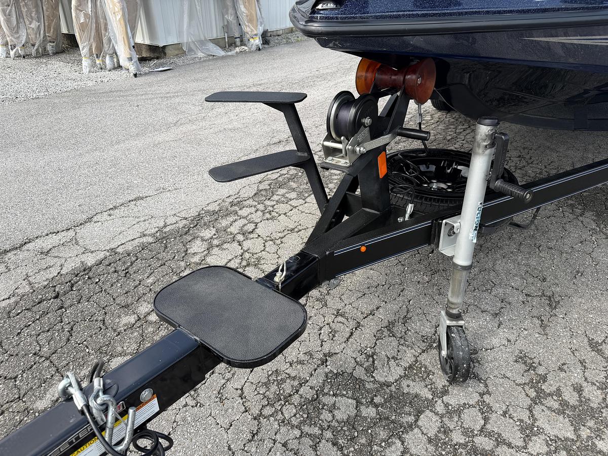 Used 2021 Skeeter ZX200