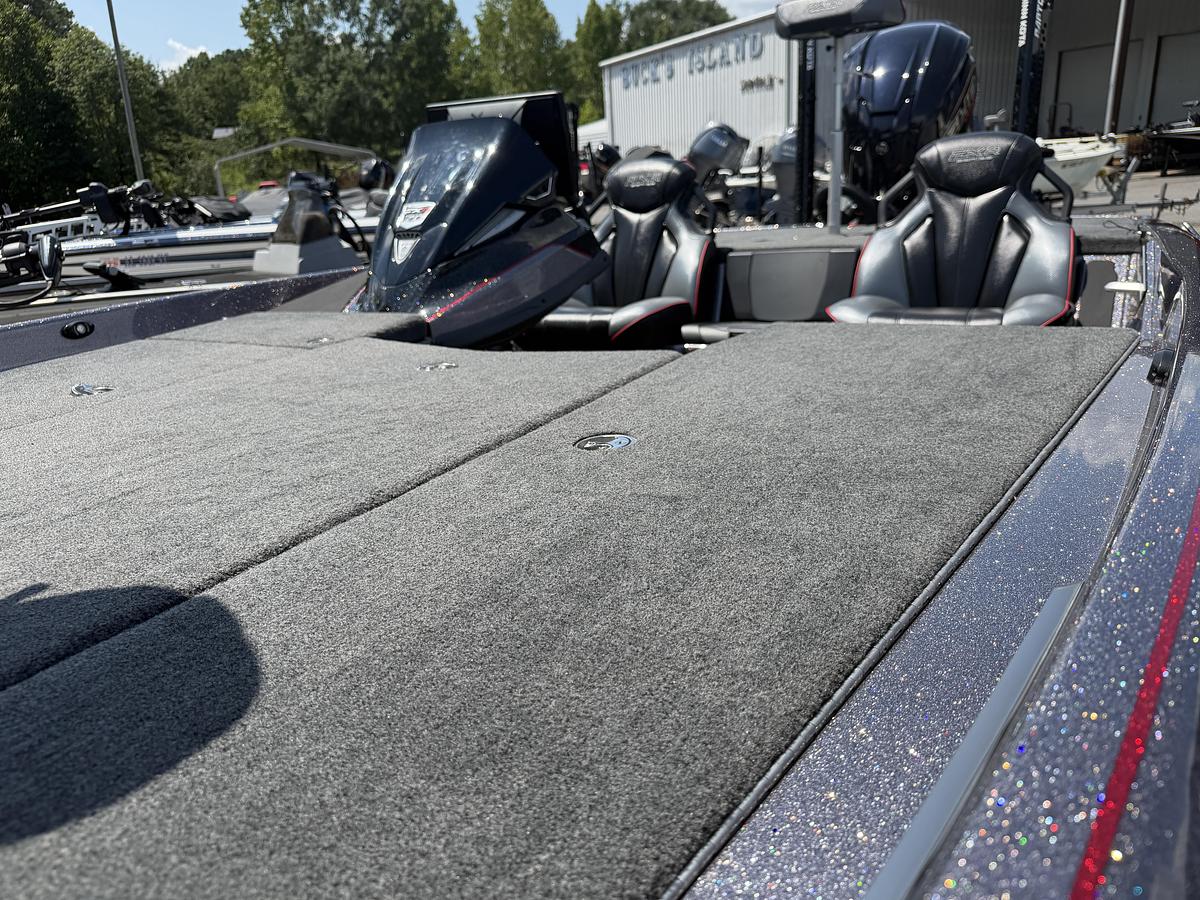 Used 2025 Skeeter FXR20LE