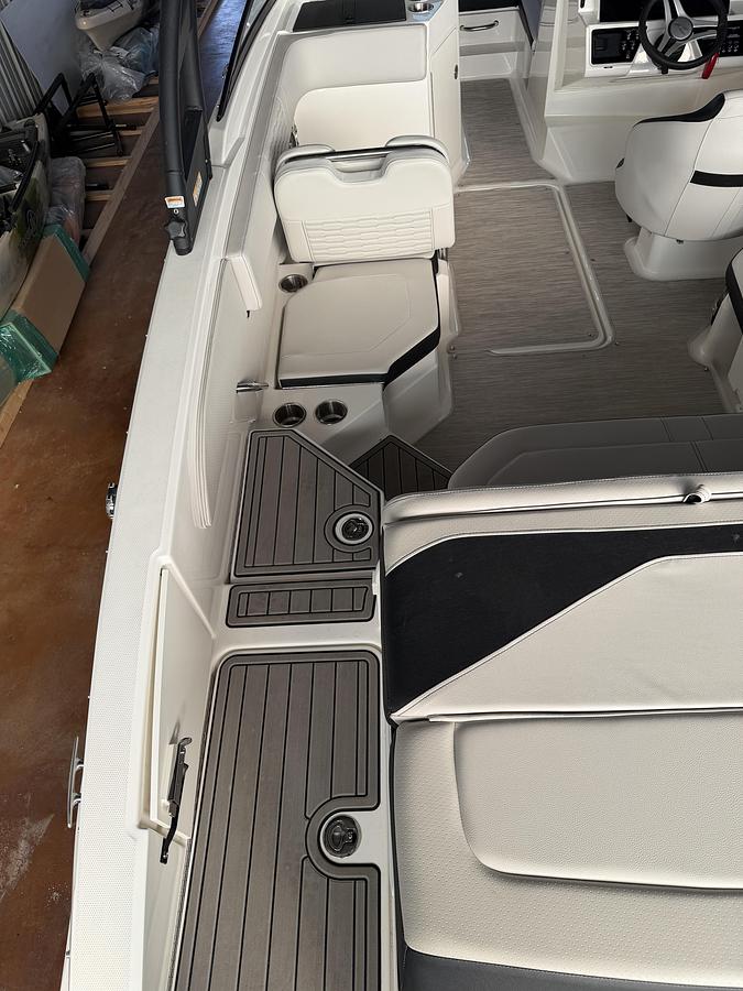Used 2024 SeaRay SeaRay SPX210