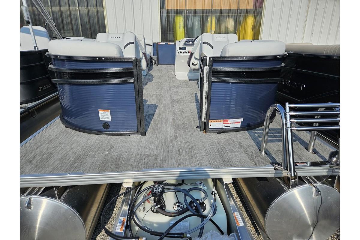 2024 Crest Pontoons Classic LX 220 SLC CPT
