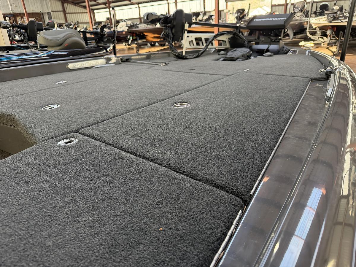 Used 2025 Skeeter FX20LE