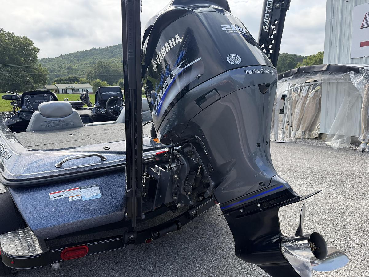 Used 2021 Skeeter ZX200