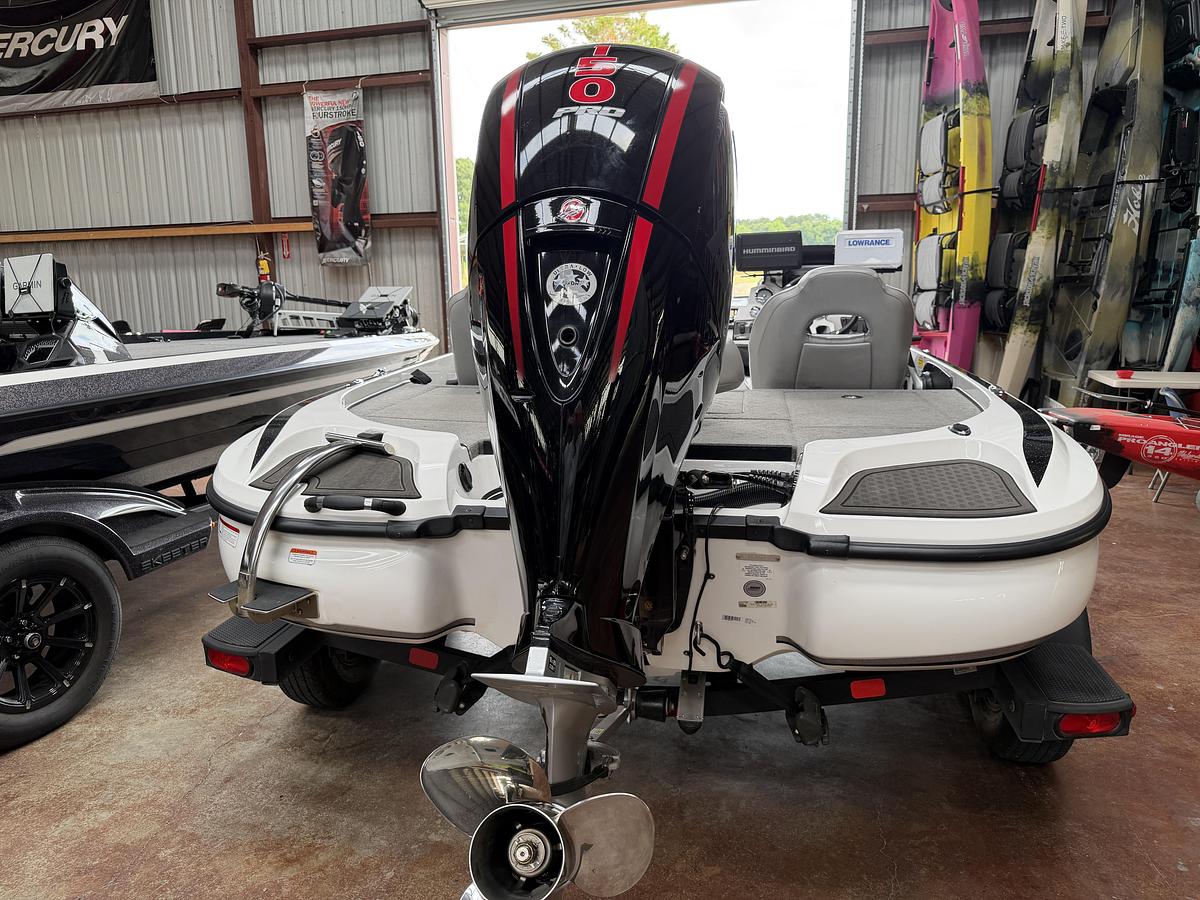 Used 2024 Nitro Z18 PRO