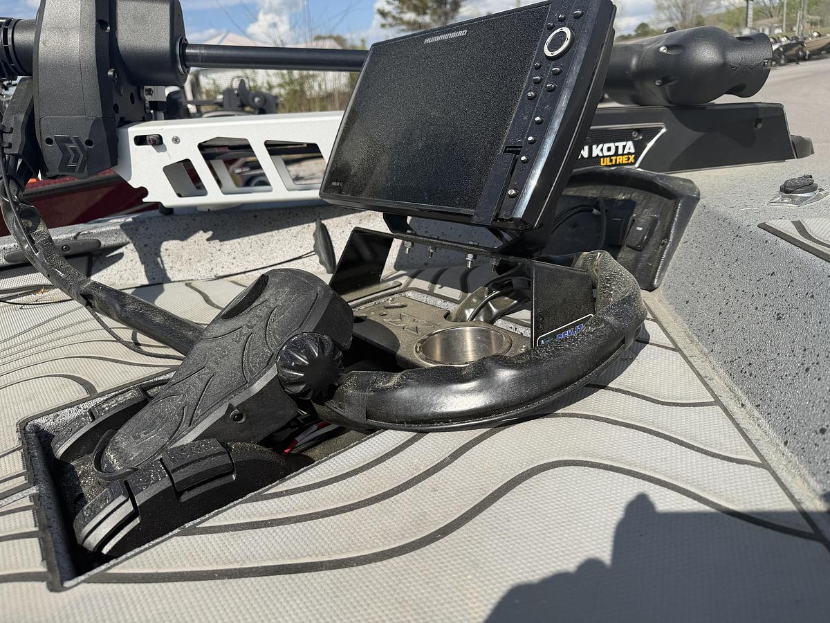 Used 2023 XPRESS X21 PRO