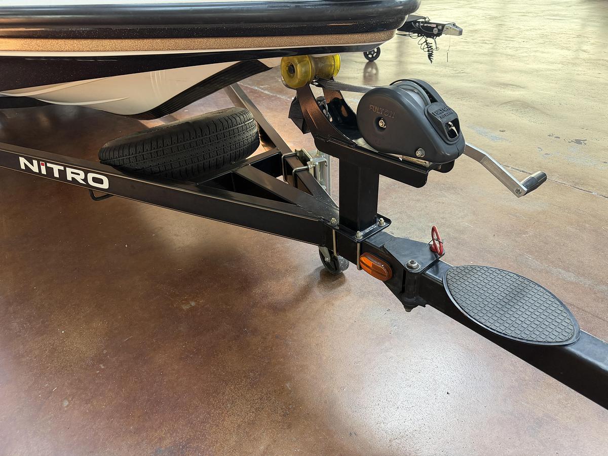 Used 2014 Nitro Z7 DC