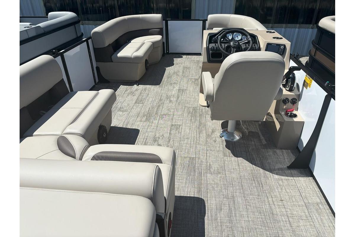2026 Bentley Pontoons Legacy 200 Cruise
